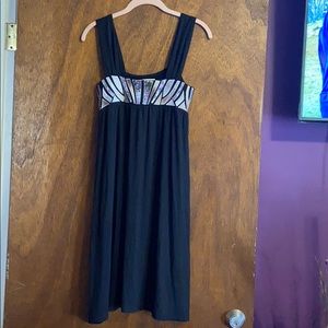 Papillon Blanc black dress